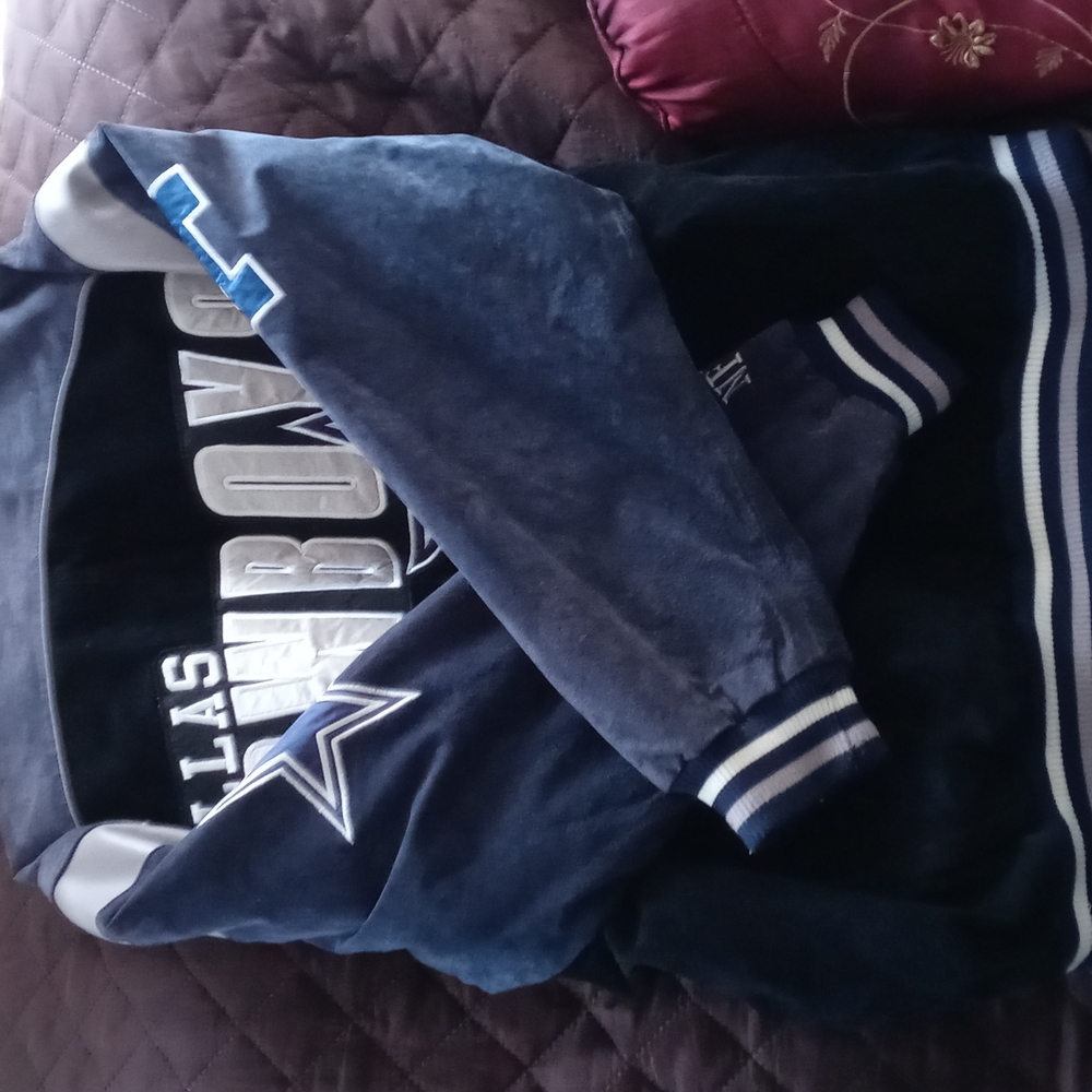 NFL Dallas Cowboys jacket - Picture 5 of 8